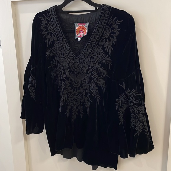 Johnny Was black velvet top - Picture 7 of 7